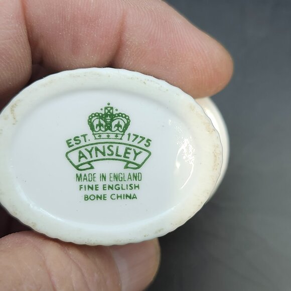 Aynsley Bone China Small Oval Trinket Box Pink Roses Gold Trim Made In England - Picture 9 of 10